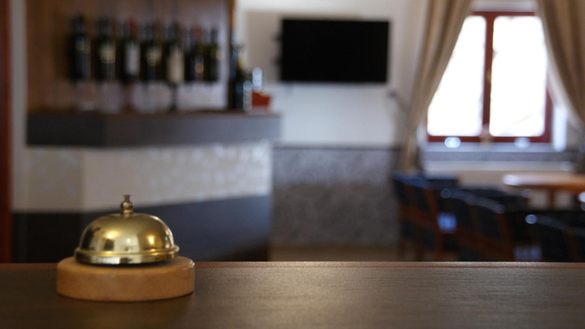 Borhotel Sziluett Farkasmaly Gyöngyös Buitenkant foto